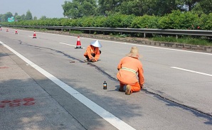 公路、桥梁、房屋有了裂缝，我们为您提供解决方案